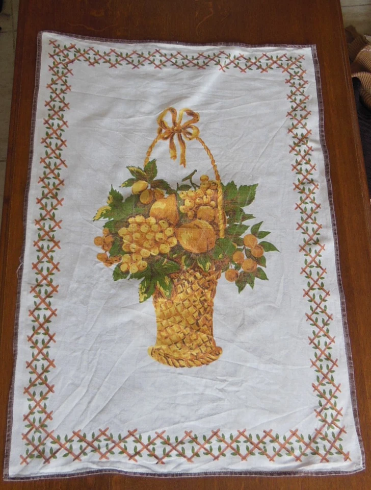 Ancien torchon vintage publicitaire " Panier de fruits ", linge ancien - Photo 1/1