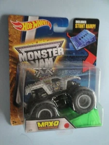 Hot Wheels Monster Jam 1:64 Scale - Max-D Maximum Destruction with Stunt Ramp #2 - Picture 1 of 4