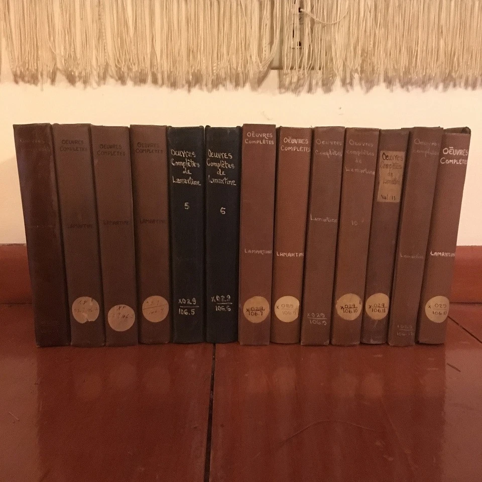 Oeuvres Completes de Alphonse de Larmartine - 13 Volumes - Paris 1839 - 1840 - Image 1 of 1