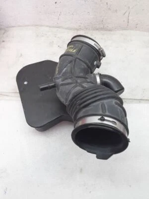 Intake Hose Resonator Tube Duct 2007 FREESTYLE VP7T4U-9F764-AB R-99P - Image 1 of 4