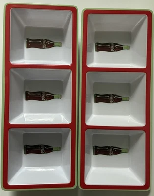 x2 Retro Coca-Cola Bandeja de 3 Secciones Platos para Servir Snacks Blanco/Rojo Melamina Foto 1 de 2