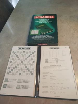Scrabble Scorepad Wallet Green Leather Style 2 Pads Scoring Sheets 2003 - Boxed - Image 1 of 4