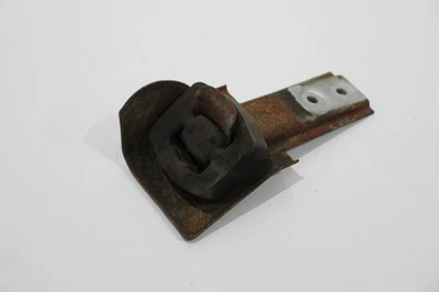 Soporte de escape montaje audi a8 d2 4d0253093a Foto 1 de 4