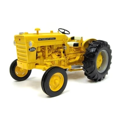 1/16 Industrial Farmall 340 Gas Wide Front Tractor ZJD1609 - Image 1 of 4