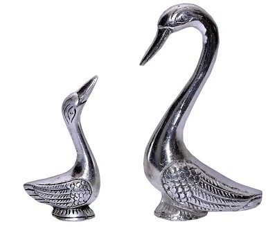Metallo Paio Di Kissing Anatra Fiore All'Occhiello per Arredo Casa IN Argento - Immagine 1 di 3