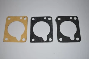3 Mystery Carburetor Throttle Base Gaskets MGA MGB Triumph Weber Stromberg ????? - Bild 1 von 4