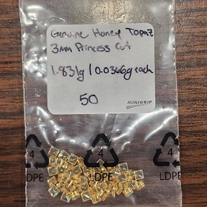 Natural 3mm Princess Cut Honey Yellow Faceted Topaz, pack of 50 loose gemstones - Picture 1 of 2
