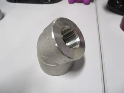 ELBOW 45 DEG 304L STAINLESS STEEL 1" 6000 psi NPT - Image 1 of 2