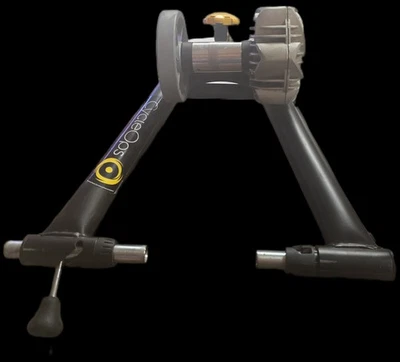 CycleOps Fluid2 Indoor Trainer - Image 1 of 3