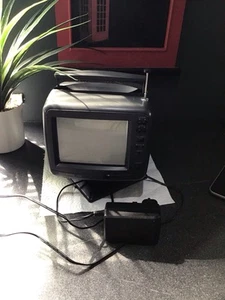 GOODMANS C530 RETRO CRT 5" MINI TV MONITOR TESTED WORKING AV INPUT. Working ⭐️ - Picture 1 of 9