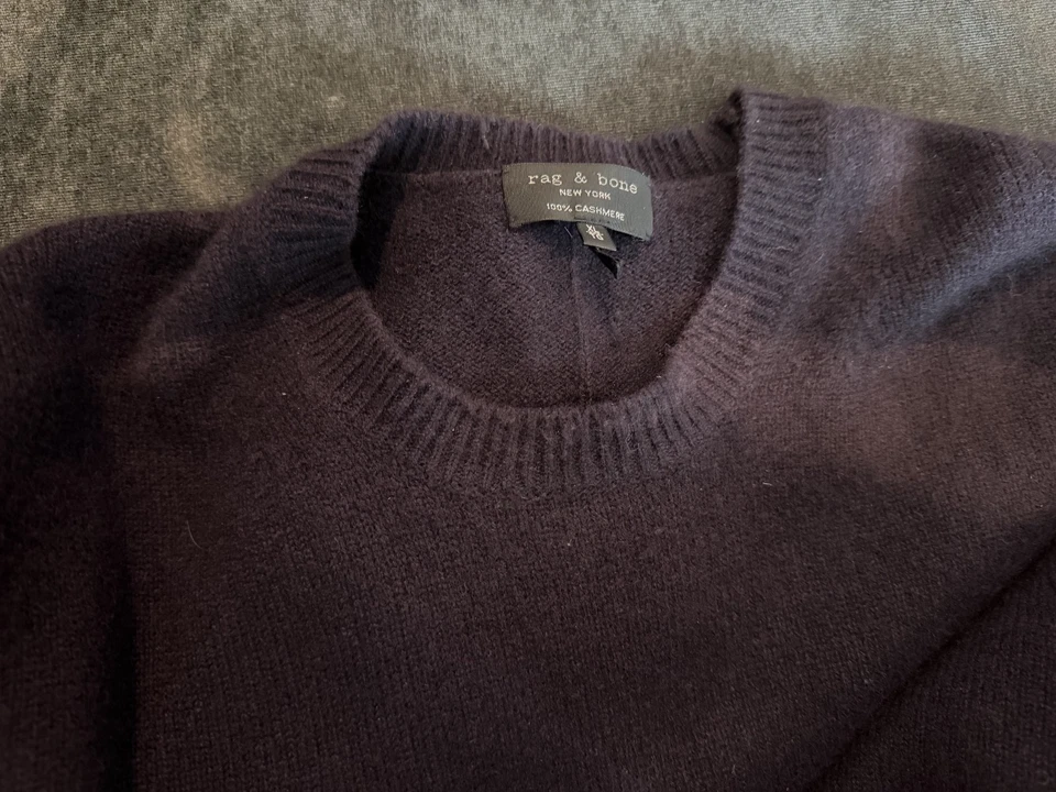 Rag & Bone Men's Cashmere Swewater in Eggplant. Size XL EUC - Image 1 of 4
