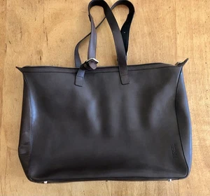 große braune BREE-Laptoptasche aus Leder, gepolst. Innenfach, 43 b, 35 h, 11 t - Bild 1 von 9