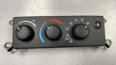 2006-2007 Dodge Ram 1500, 2500, 3500 AC aquecedor controle climático sem zona dupla fabricante de equipamento original - Imagem 1 de 4