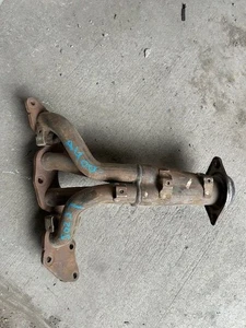 Exhaust Manifold 4-138 2.3L Automatic Transmission Fits 06-08 MAZDA 6 351119 - Picture 1 of 9