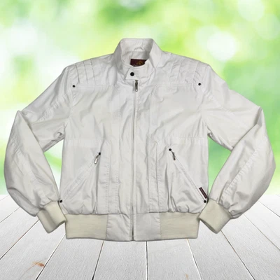 Chaqueta De Colección JORDACHE Para Hombre S 36 Retro Moto Bombardero Blanco Sarga Forrada Años 90 Y2K Foto 1 de 4