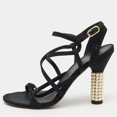 Sandalias Chanel de tela negra con tiras cruzadas CC talla 39 Foto 1 de 4