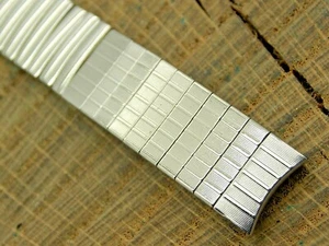 Vintage Watch Band 13mm Curved Lug Ladies Stainless Steel Expansion NOS Unused - Picture 1 of 3
