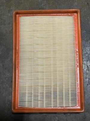NEW OEM HYUNDAI ACCENT 2000-2006 AIR FILTER ELEMENT / AIR CLEANER FILTER - Image 1 of 3