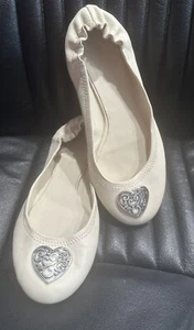 Brighton Heart Bone White Leather Ballet Flats Size 8.5 EUC B42 - Picture 1 of 10