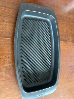 Parrilla ovalada profunda clásica Scanpan, 15-3/4 pulgadas por 8-3/4 pulgadas, hecha en Dinamarca Foto 1 de 4