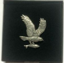 OSPREY BIRD FLYING WITH FISH REAL PEWTER PIN BADGE - WITH GIFT BOX
