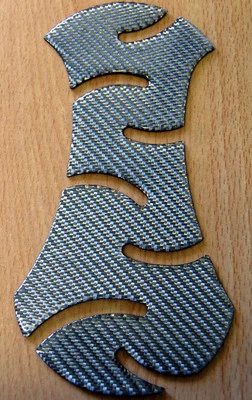 PROTECTOR TANQUE GASOLINA FIBRA CARBONO REAL APTO PARA MOTOS HONDA SUZUKI YAMAHA KAWASAKI Foto 1 de 3