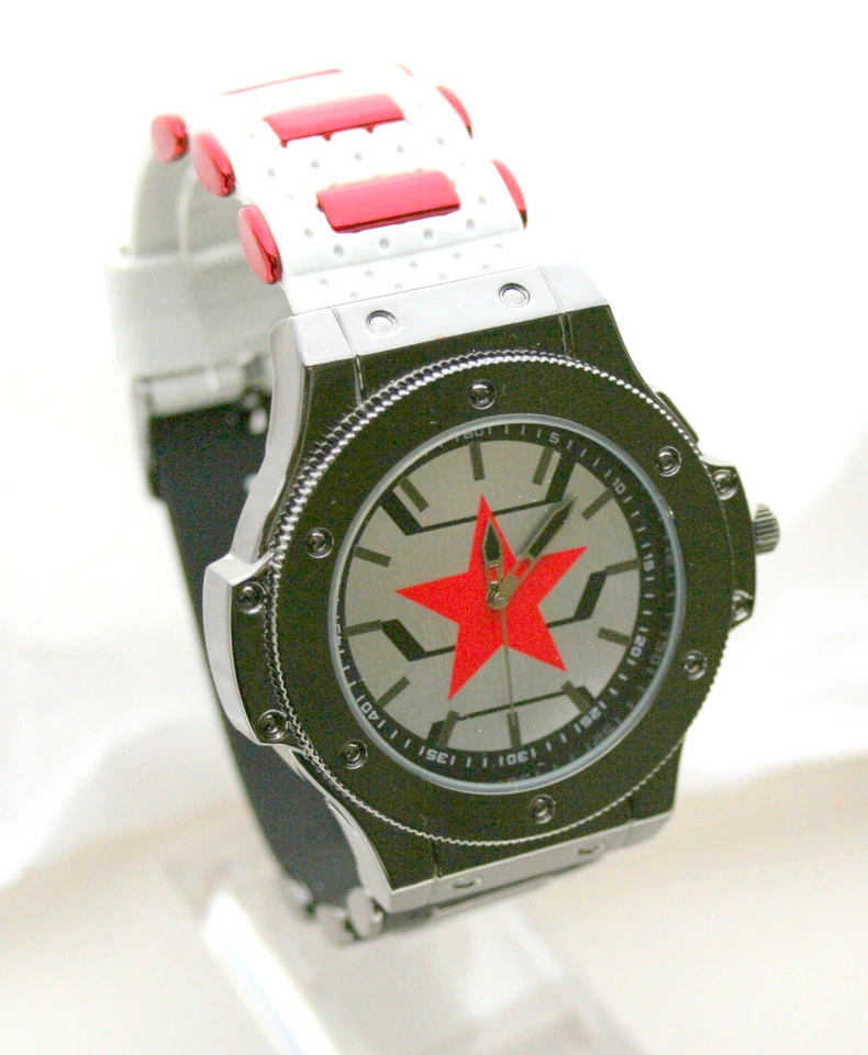 Reloj Marvel Capitán América Bucky Soldado de Invierno Vengadores Nuevo de Lote Antiguo 2018 Sin usar, en caja Foto 1 de 4