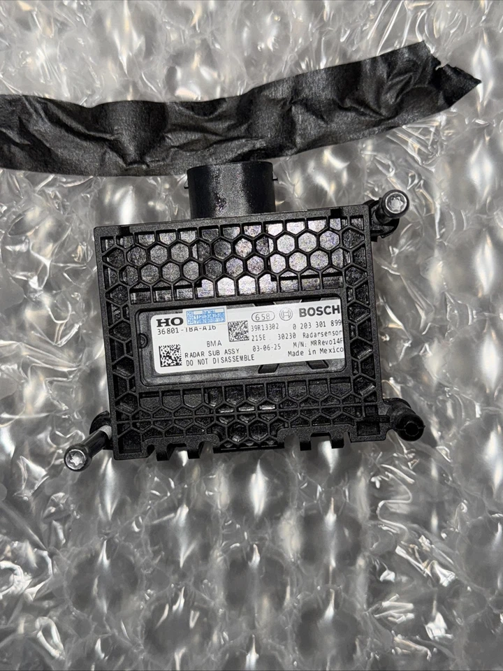 Sensor de radar de distancia de control de crucero Honda Civic 2019-2021 OEM 36801-TBA-A16 Foto 1 de 4