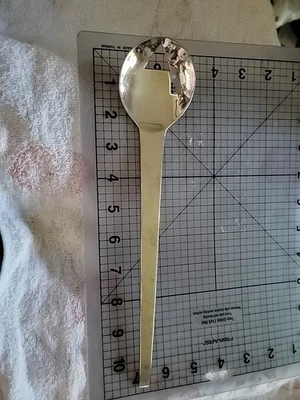 Cuchara perforada de acero inoxidable MIKASA Millenium 18/8, Corea Foto 1 de 4