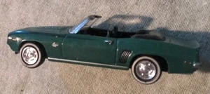 1/64 HIGH SPEED 1969 CHEVROLET CAMARO SS CONVERTIBLE GREEN - Picture 1 of 14