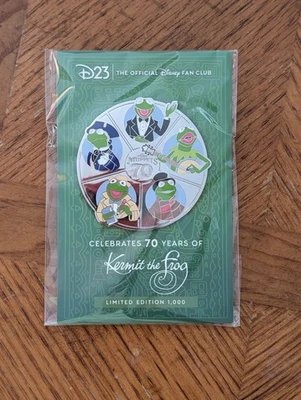 2025 迪士尼 D23 布偶 Kermit the Frog 70 周年徽章 LE 1000 — 第 1/2 张图片