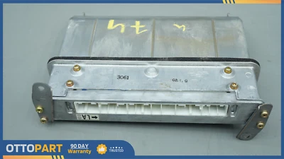 2001-2003 Lexus LS430 Motor ECM Módulo de Controle Eletrônico OEM 89661-50660 - Imagem 1 de 4