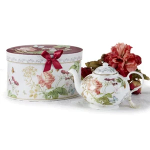 Burgundy Peony Teapot - Picture 1 of 1