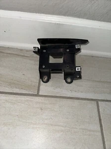 2015-2021 Porsche Macan Left Lane Assist Module Bracket (005)🔥 - Picture 1 of 2