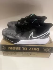 Nike Kyrie 8 GO (GS) DQ8076-001 Negro Blanco Claro Menta Nuevo en Caja 4.5Y. Nuevo Envío Gratis - Imagen 1 de 9