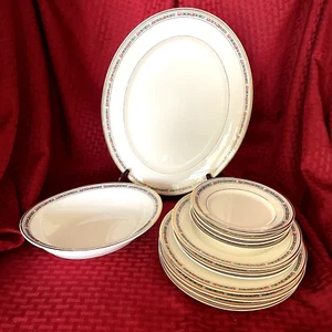 VINTAGE L. BERNARDAUD & CO B&C LIMOGES - 13 PIECE SET - Picture 1 of 7