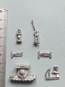 SNAIL WAR WAGON GNOME/ METAL MINIATURE P101 - Imagen 1 de 1