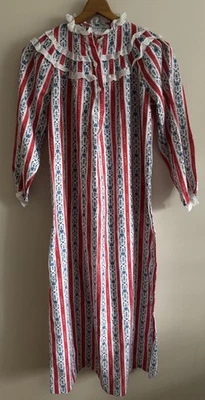 Lanz of Salzburg Vintage 80s Girls 12 Nightgown Red Floral/Heart Lace Trim NEW - Image 1 of 4