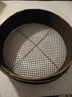 PRIMITIVE ANTIQUE 15" BENTWOOD SIEVE GRAIN SIFTER FARM HOUSE DECOR - Image 1 of 4