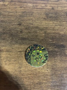 Pokemon Pikachu Holo Foil Nintendo 2000 Wizards Coin/Token, Mint - Picture 1 of 3