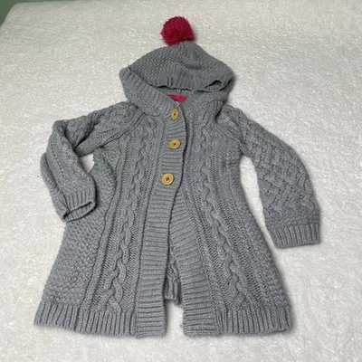 Мини Boden девочек 3-4 с капюшоном длинный на пуговицах серый кабель вязаный свитер розовый помпон - Изображение 1 из 4