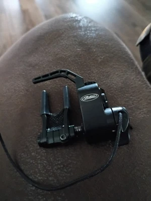 Mathews UltraRest Integrate MX Arrow Rest RH  - Image 1 of 4