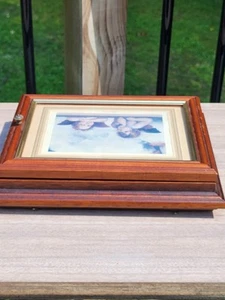 Cherub Raffaello Grafiche Shadow Box 7 Hooks Keys Wall Hanging Wooden Storage - Picture 1 of 15