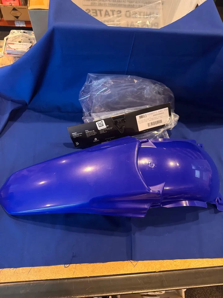 Like New Acerbis Rear Fender Blue 2040500003 For Yamaha YZ125 & YZ250 - Image 1 of 1