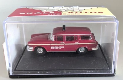 Hornby Skale Autos Humber Super Snipe Estate Taxi R7026 1:76 Sin usar, en caja Foto 1 de 4