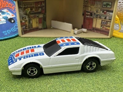 1985 Hot Wheels L Crack-Ups Smak Bak (Nissan Silvia S12) White Hatchback - Bild 1 von 4