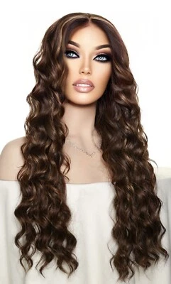 PELUCA ENCAJE FRONTAL MEDIO ENCAJE PARTE ONDAS FORMADAS LARGAS AMIGABLE CON EL CALOR CLR TT4.613 1335 Foto 1 de 4