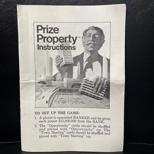 Piezas de juego Premio Propiedad 1974 Milton Bradley Instrucciones Reglas solamente - Imagen 1 de 4