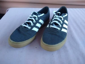 Herren Adidas LHG 029003 Größe 10 Top Zustand - Bild 1 von 8