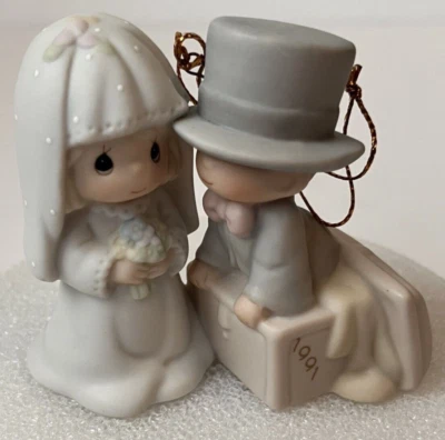 Precious Moments Edición Especial 1991 Nuestro Primer Ornamento de Navidad Juntos Foto 1 de 4